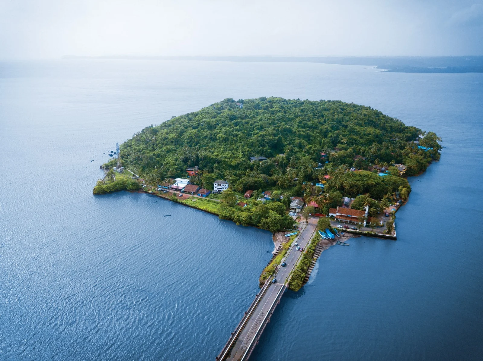 Jacinto Island